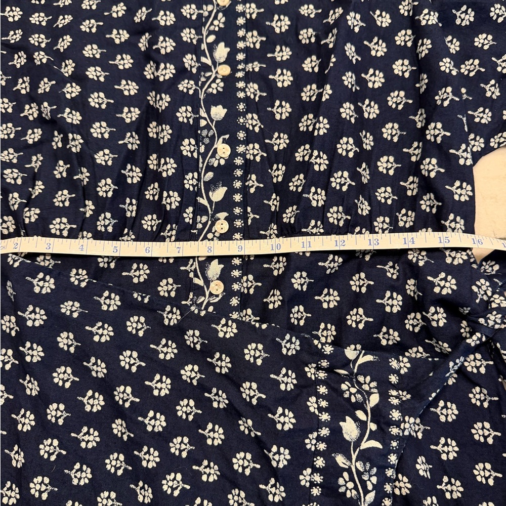 Ann Taylor Weekend Navy and White Floral Dress - Picture 12 of 13